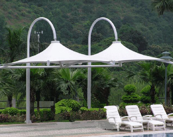 膜結(jié)構(gòu)景觀雨陽(yáng)傘面對(duì)突發(fā)性自然狀況該如何預(yù)防？